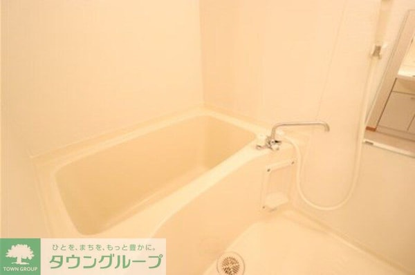 バス／シャワールーム等(※別号室参考写真です)