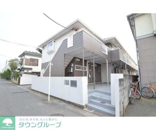 エントランス(エントランス)
