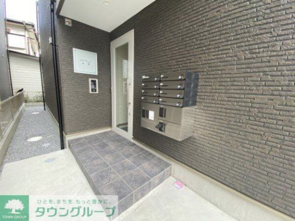 エントランス(エントランス)