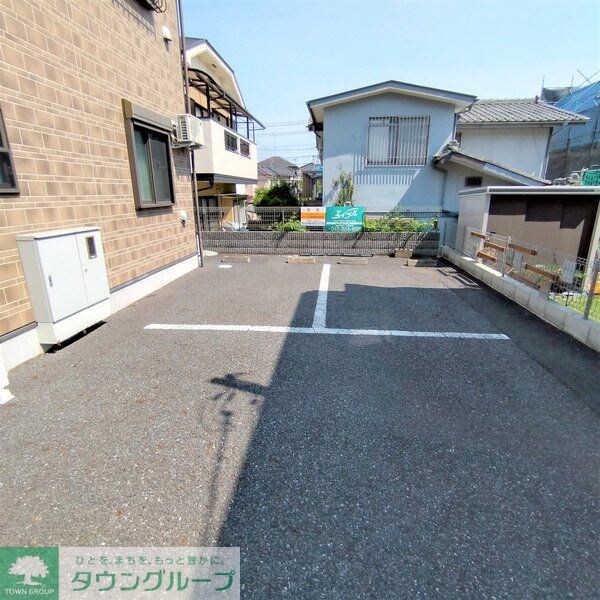 駐車場(駐車場)