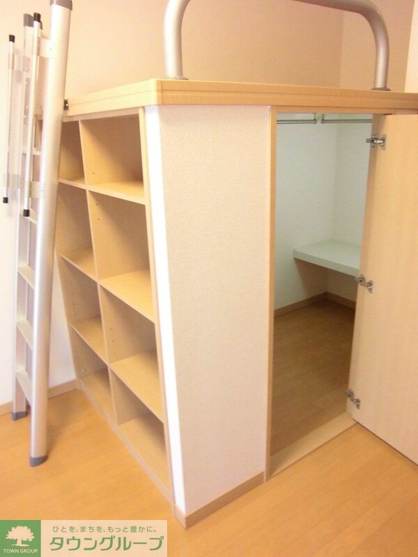 その他室内・内装(収納付きベッド)