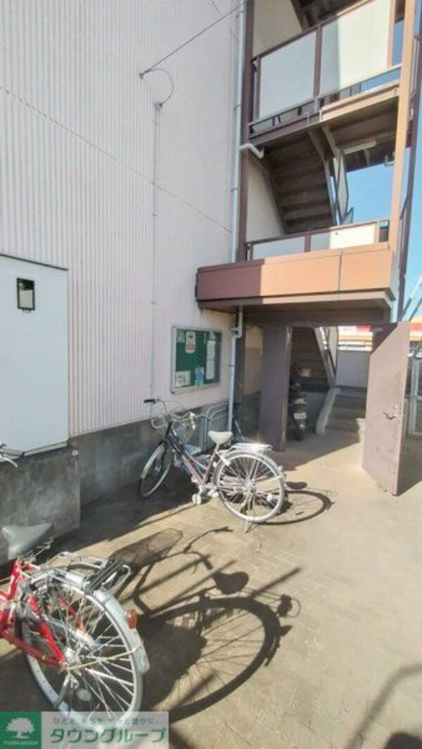 駐車場(駐車場)