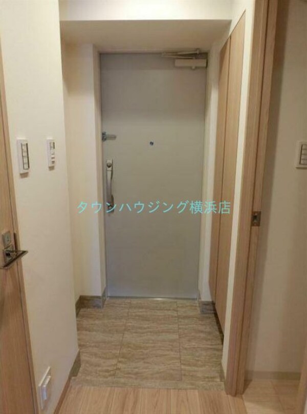 玄関(玄関)