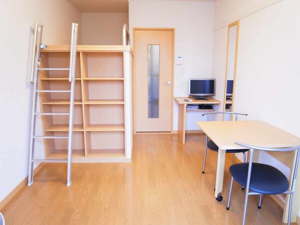 リビング・居室(※同タイプのお部屋の写真です)