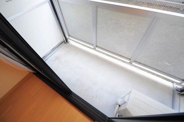 バルコニー(　「同タイプの部屋の写真です」「現況優先」)