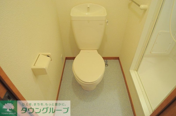トイレ(「同タイプの部屋の写真です」「現況優先」)