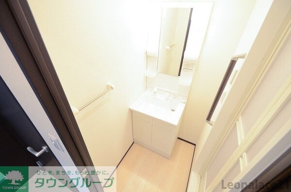 洗面(同タイプの別物件のため実際とは異なります。)
