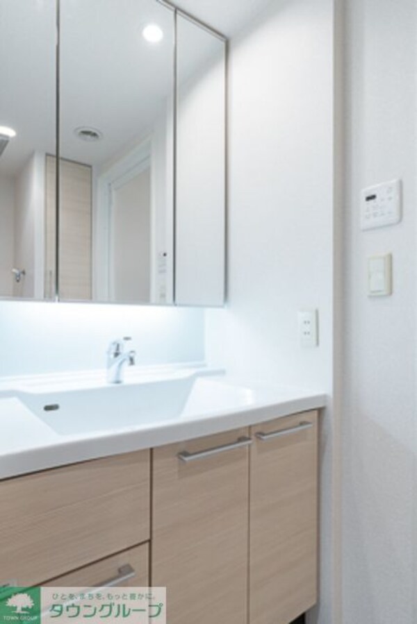洗面(※写真は同タイプ住戸です。)