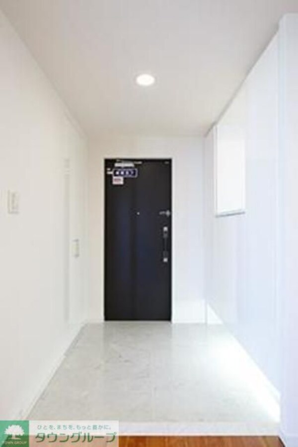 玄関(※写真は同タイプ住戸です。)