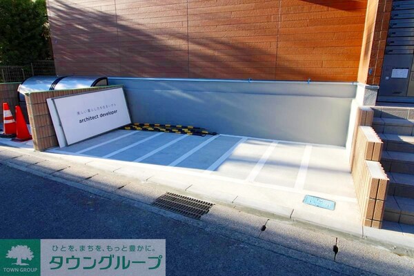 駐車場(★バイク置き場★)