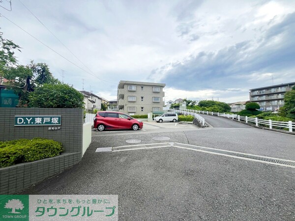 エントランス(★閑静な住宅街に立地★)