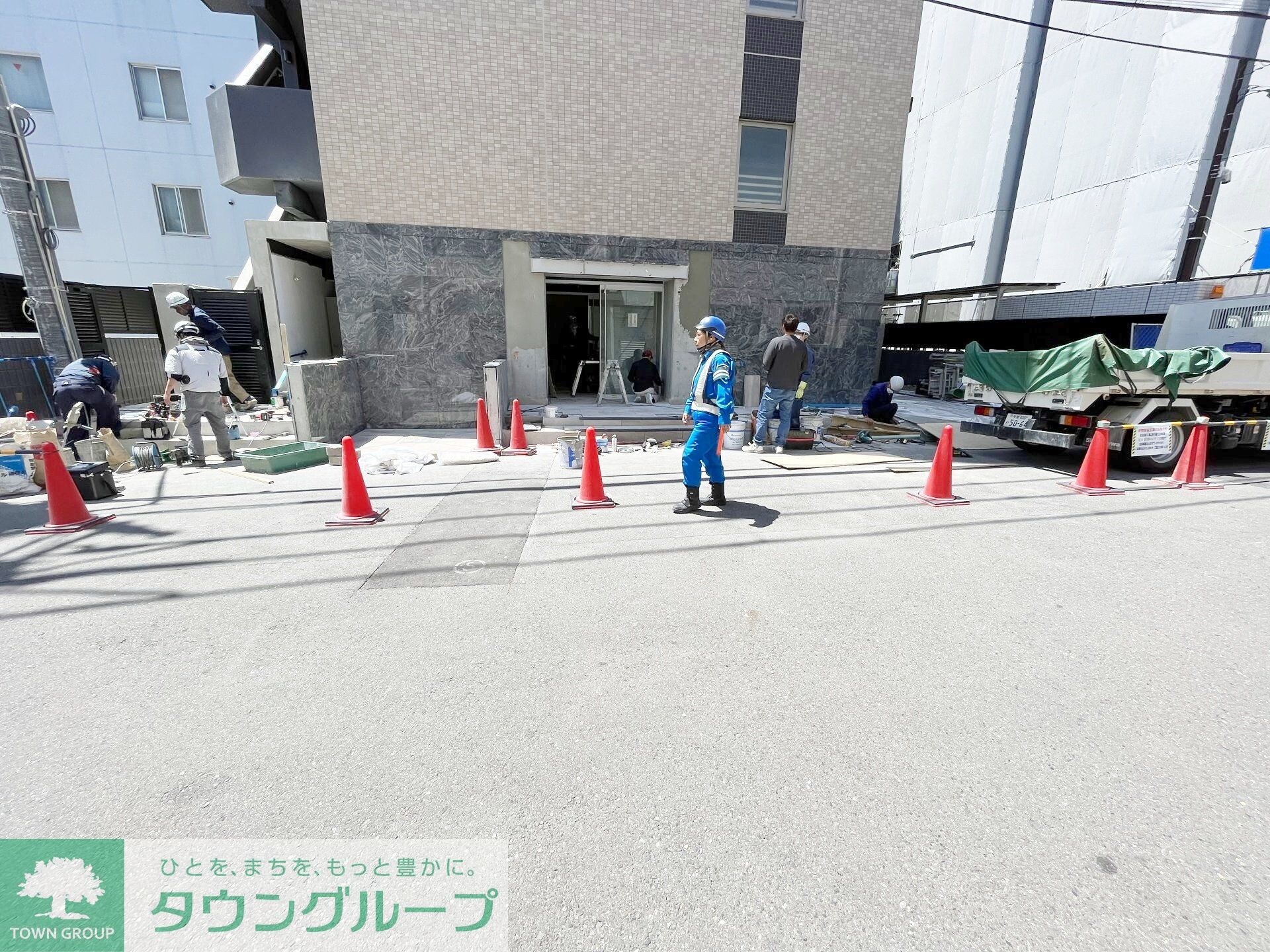 物件内観写真16　(駐車場)