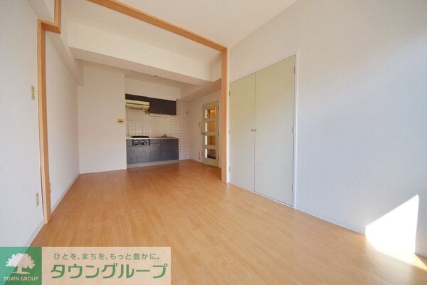 リビング・居室(※別号室参考写真※)