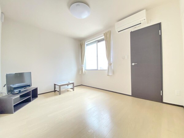 リビング・居室(※同会社施工参考写真※)