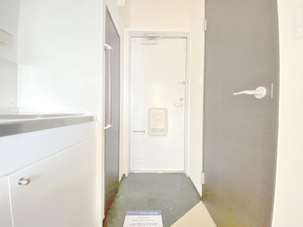 玄関(※同会社施工参考写真※)