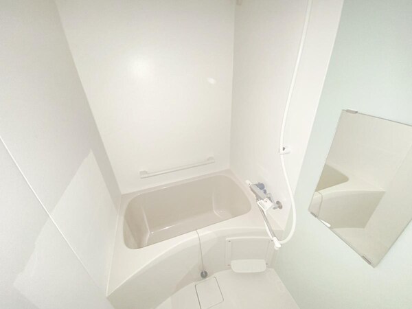 バス／シャワールーム等(※同会社施工参考写真※)