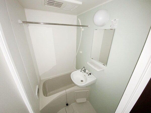 バス／シャワールーム等(★★同物件別部屋参考写真★★)