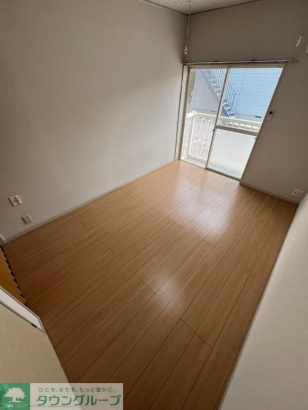 リビング・居室(玄関)
