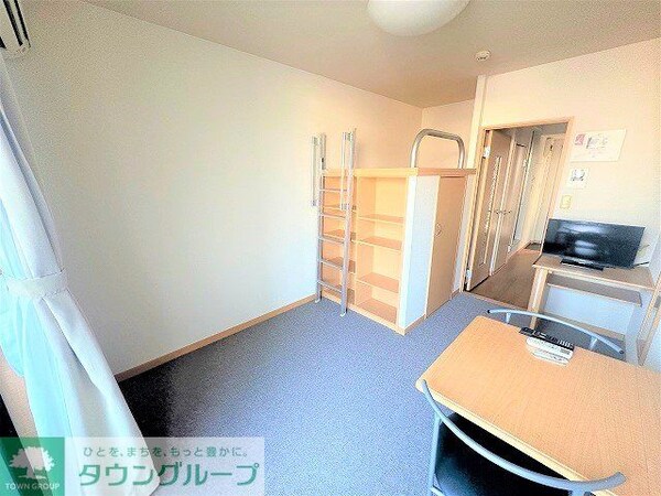 リビング・居室(3階タイプのお部屋です。)