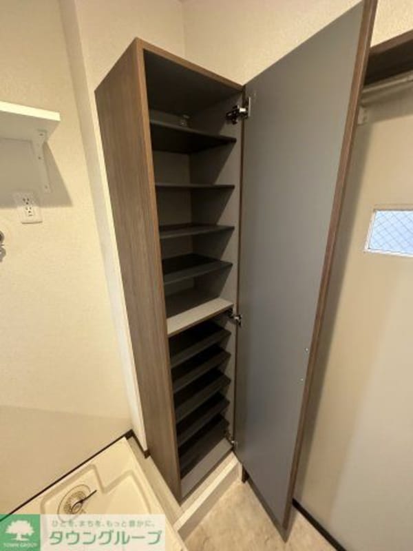 玄関(別部屋写真参考)