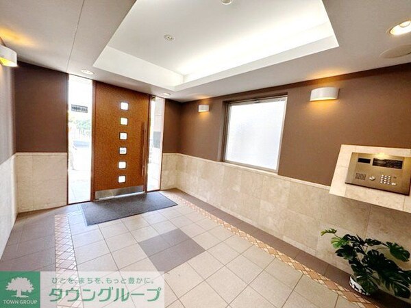エントランス(エントランス)
