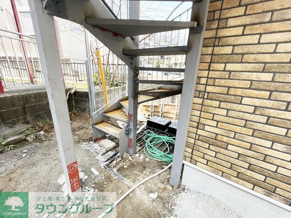 エントランス(庭)