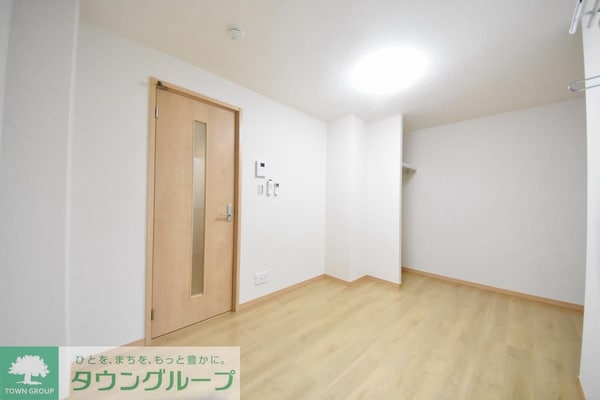 リビング・居室(★お部屋探しはタウンハウジング上大岡店へ★)