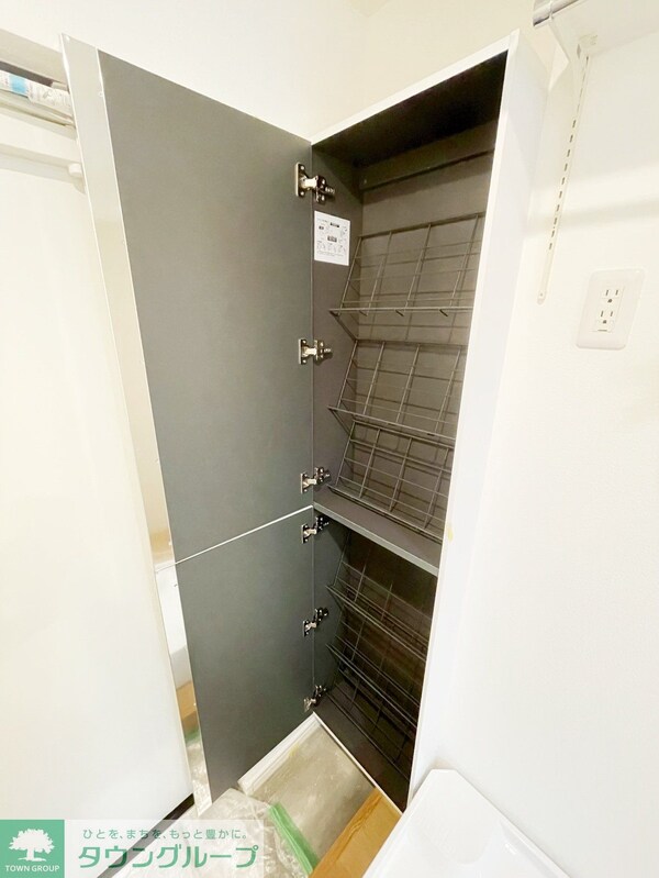 玄関(バス／シャワールーム等)