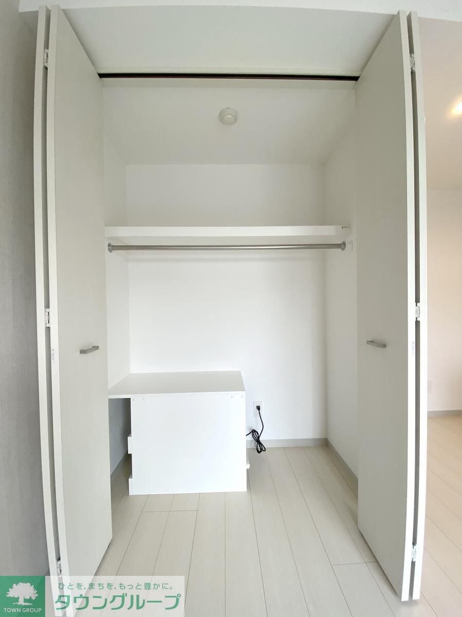 物件内観写真15　(★★ゆったり収納スペース★★)