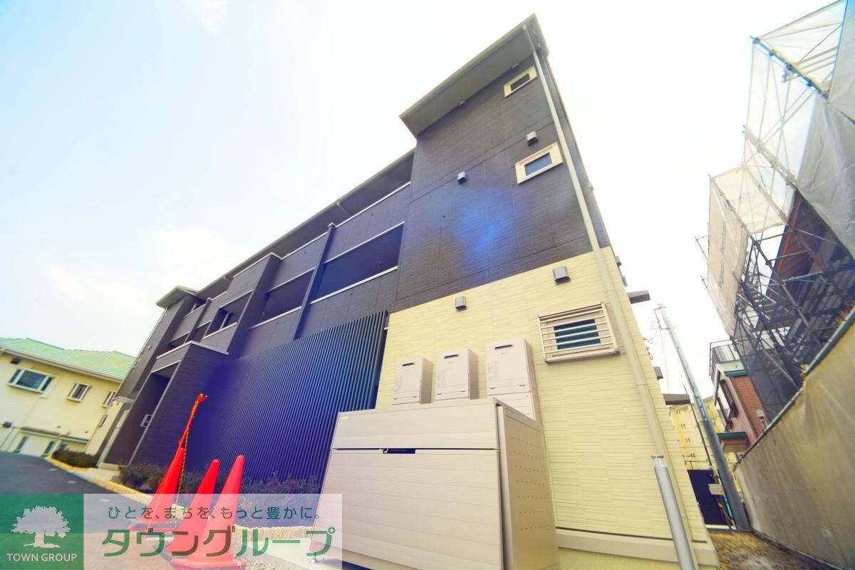 物件外観写真1　(★お部屋探しはタウンハウジング上大岡店へ★)