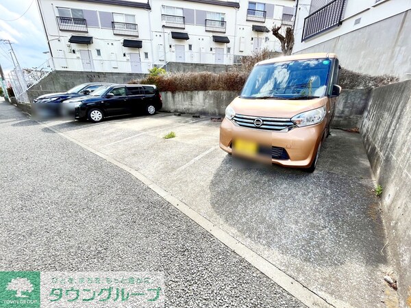駐車場(駐車場)
