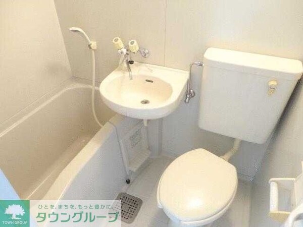 バス／シャワールーム等(他号室参考写真)