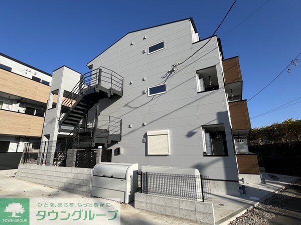 エントランス(完成予定イメージでございます。)