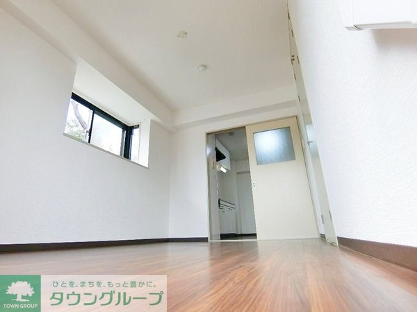 寝室(★洋室５．３帖★)