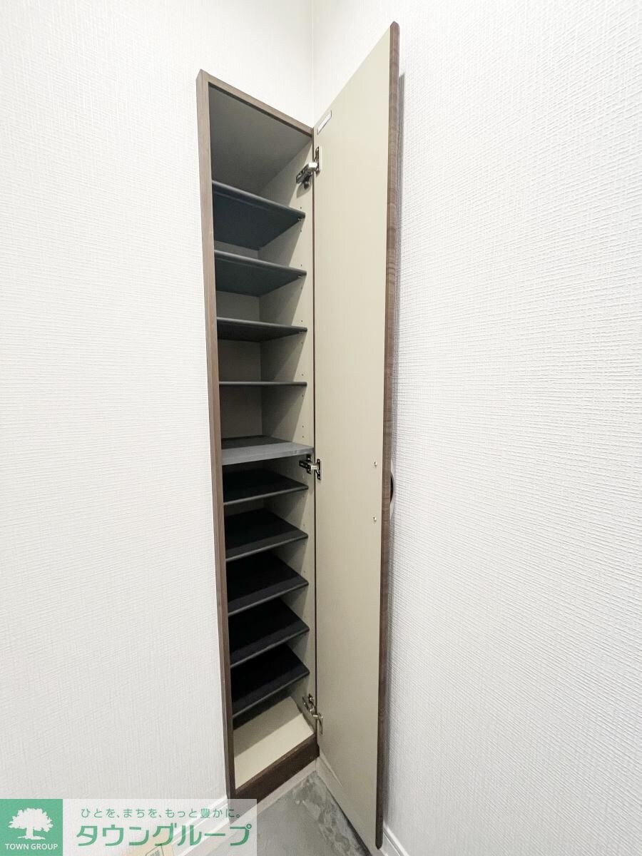 物件内観写真11　(収納)