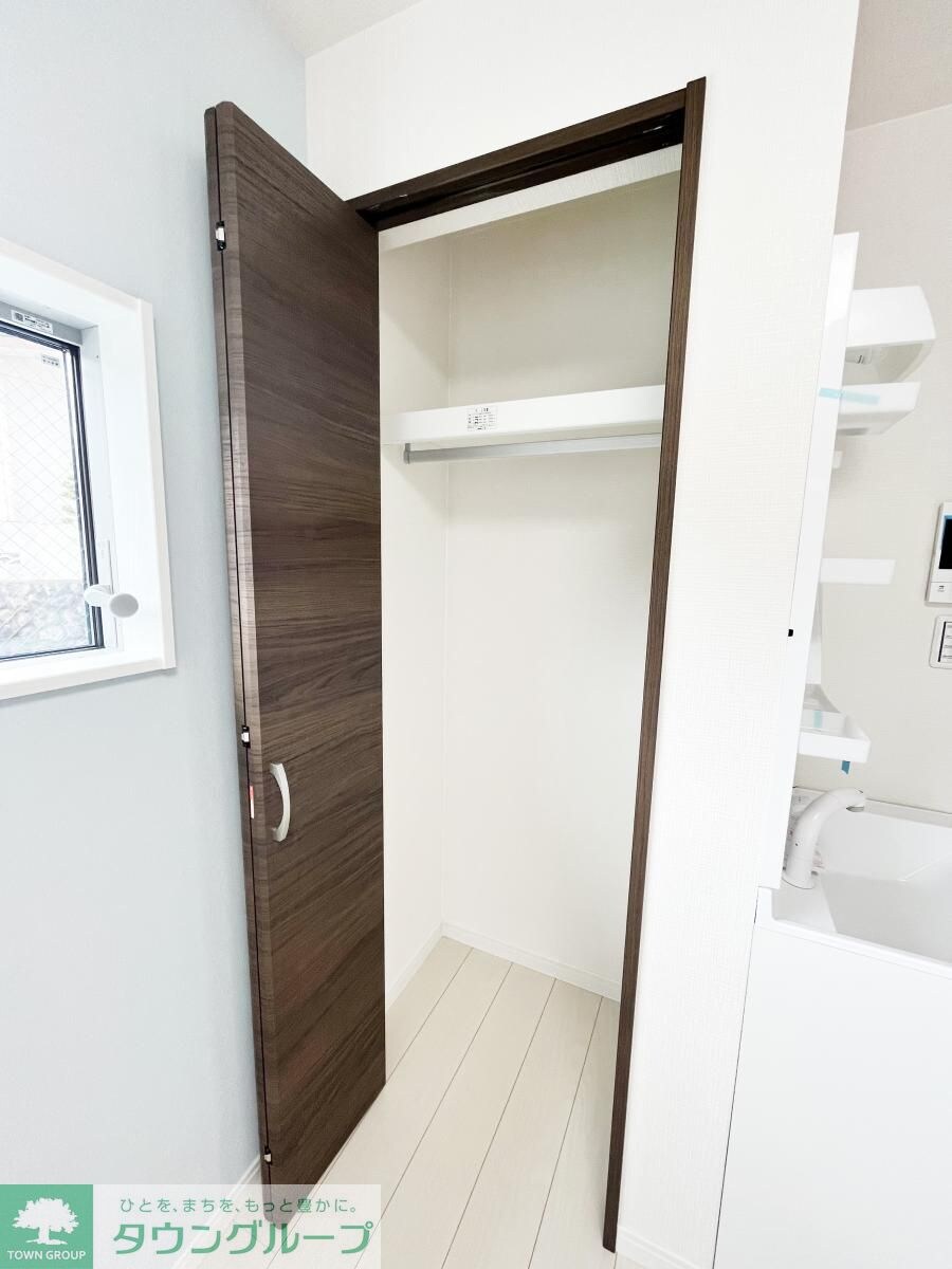 物件内観写真19　(収納)