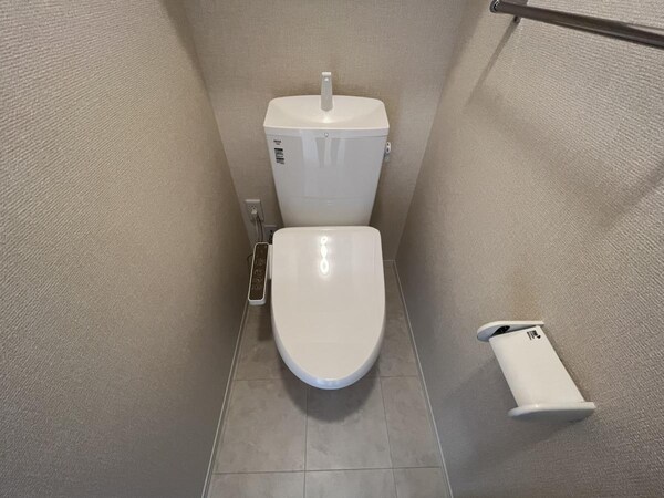 トイレ(トイレ)