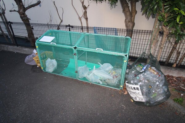 共有部分(ゴミ置き場)