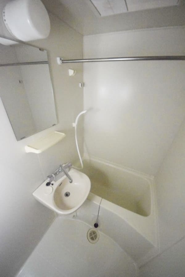 バス／シャワールーム等(バス／シャワールーム等)