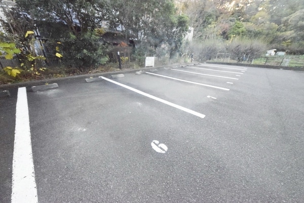 駐車場(駐車場)