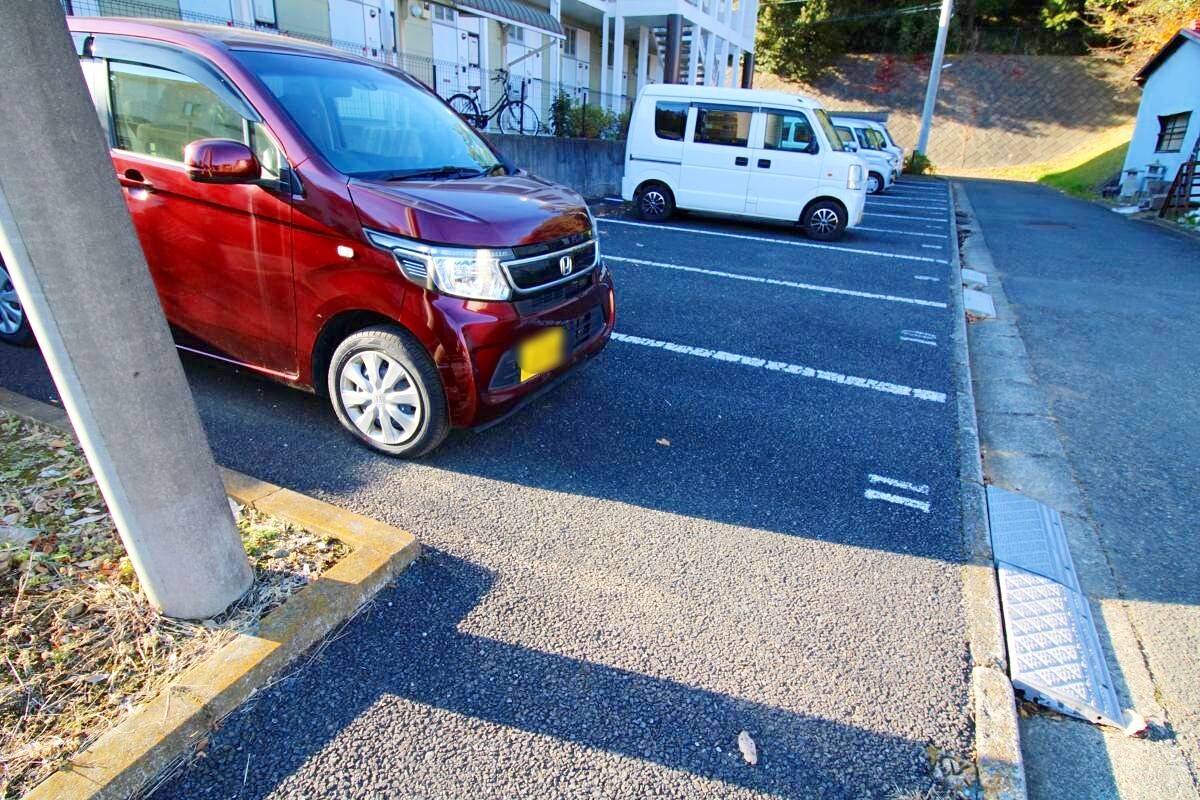 物件内観写真24　(駐車場)