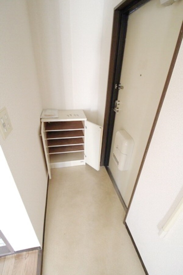 玄関(玄関)