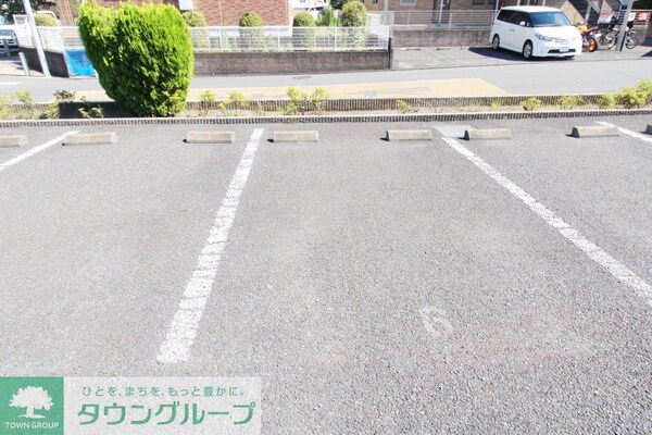 駐車場(駐車場)