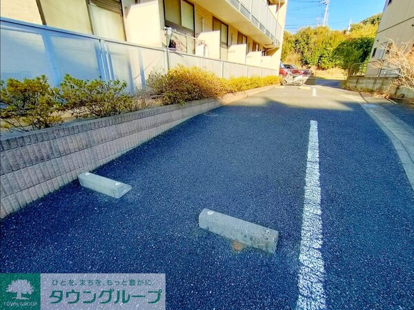 駐車場(駐車場)