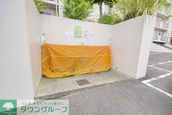 設備(ゴミ捨て場)
