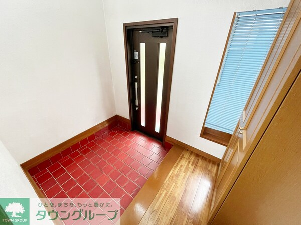 玄関(★辻堂駅徒歩11分★)