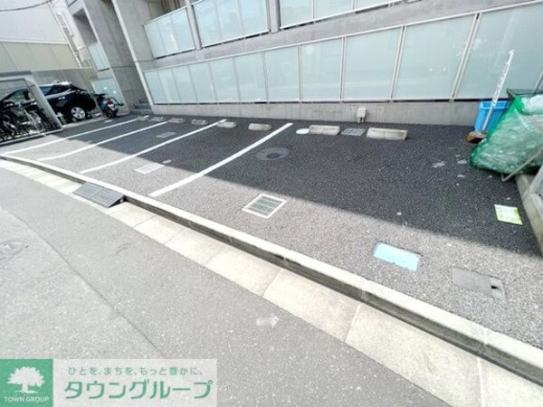 駐車場(駐車場)