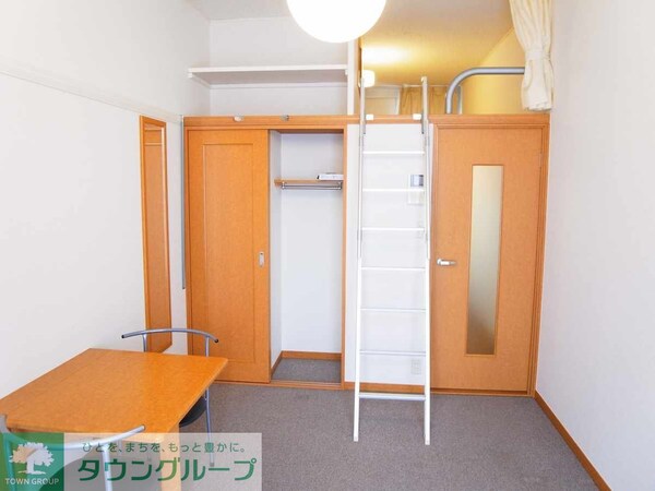 リビング・居室(仕様、設備は現況と異なる場合があります。)