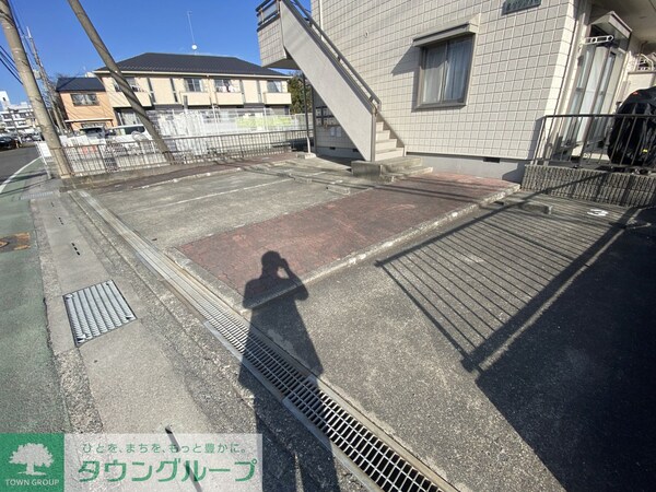 駐車場(駐車場)