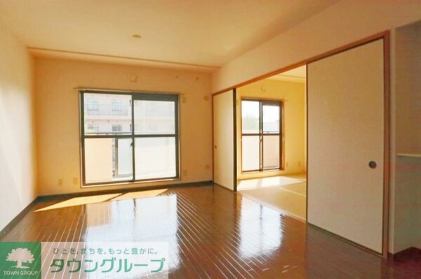 リビング・居室(別部屋参考写真)